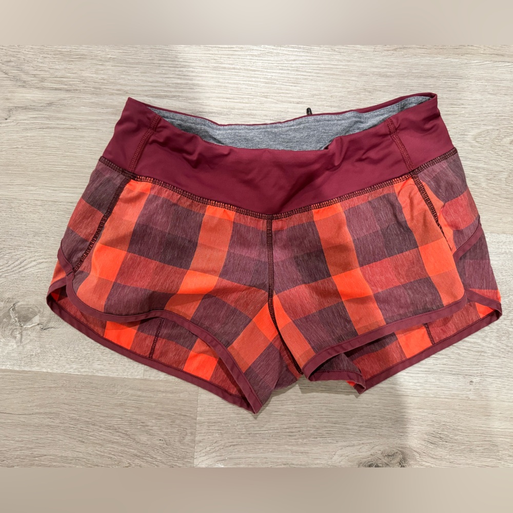 Lululemon speed up shorts 2.5” size 4